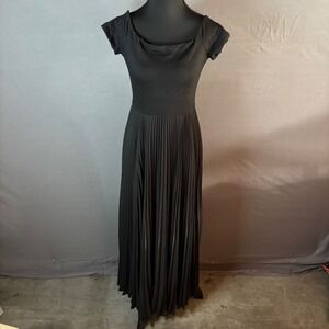 Alice + Olivia Black Dress Size 4 Pleated‎ Maxi Cap Sleeve Party Cocktail